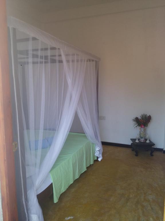 Chithra Homestay *